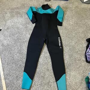 Hevto Coral 1 Wet Suit size XS